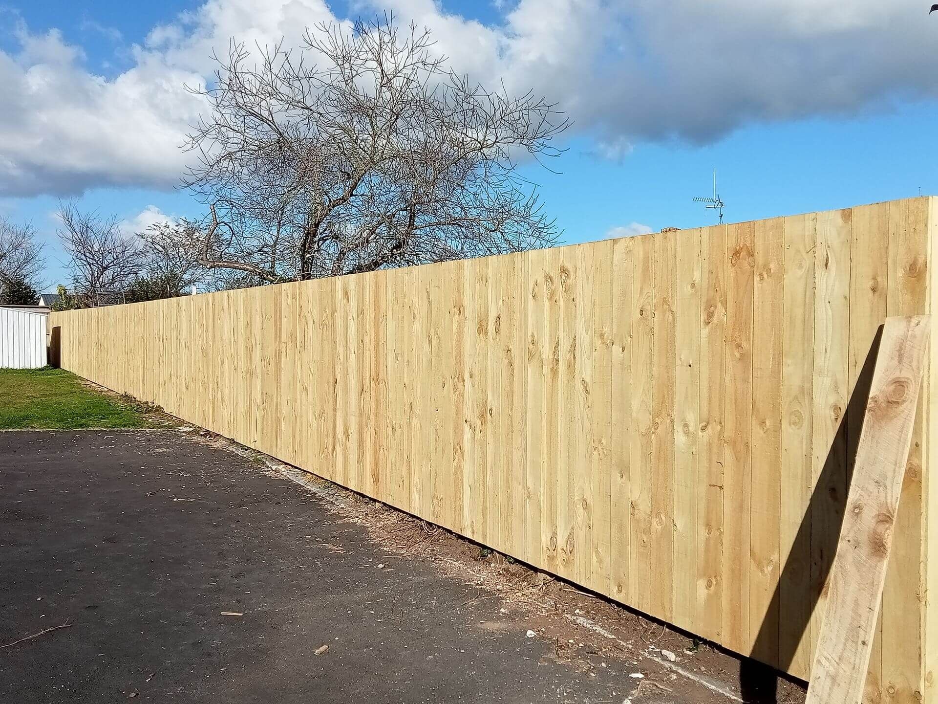 Residential & Commercial Fences